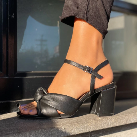 Sandália Jasmine Preta