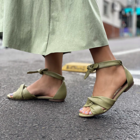 Rasteirinha Elara oliva