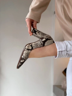 Scarpin Snake - Jamile Calçados Exposição