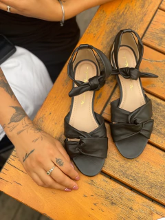 Rasteirinha Elara black - loja online