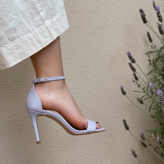 Sandália Gisele salto fino Lavanda