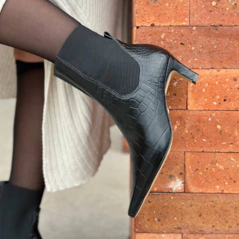 Bota croco black Marcia - comprar online