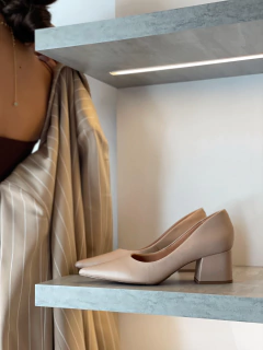 Scarpin Celeste Nude - Jamile Calçados Exposição