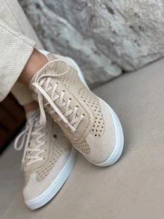 Tenis Simone Off White - Jamile Calçados Exposição