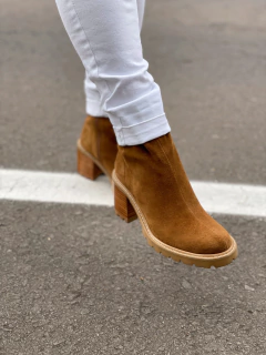 Bota Laura Whisky - comprar online