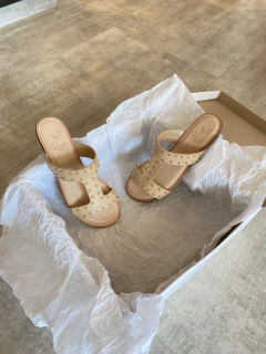 Imagem do Rasteirinha Malu Nude