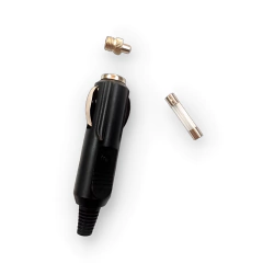 Plug Acendedor de Cigarro Com Fusível e Sem Led - comprar online