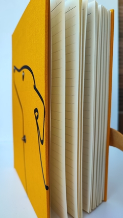 caderno coleiras - Galgo amarelo - comprar online