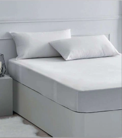 Protector De Colchon Queen Impermiable Ajustable Con Elastico FullBlanc - comprar online