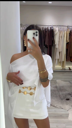 Imagem do BLUSA CAPA PAVIA