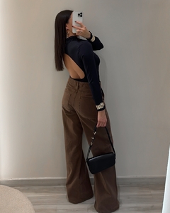 BODY ABERTO NAS COSTAS SAGE na internet