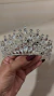 Tiara Ester com pedras decorativas