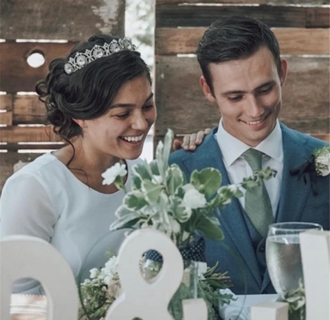 COROA SORAY PRATEADA