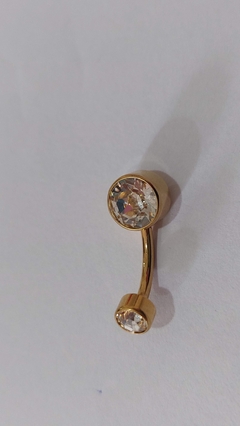 Bananabell titânio PVD gold, pedras zircônia. Haste 10mm.