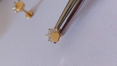 Labret titânio PVD gold. Haste 8mm - atacadowwpiercings