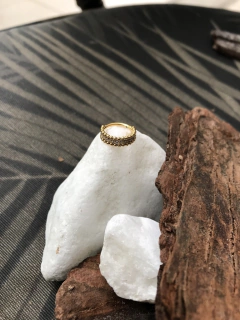 Imagem do Segmento esferas e zircônia meio / gold 10mm