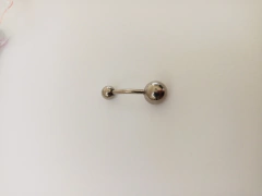 Bananabell titânio haste 10mm. Pedras zircônia cristal. - comprar online