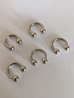 Ferradura aço 8mm (1.6mm) - comprar online