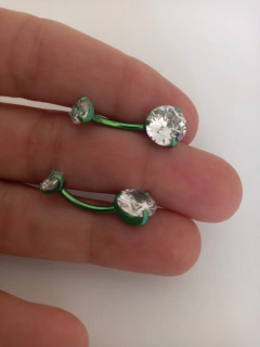 Bananabell titânio zircônia verde rosca interna. - comprar online