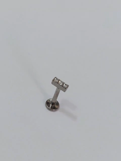 Labret barra titânio com pedras zircônia. 8mm - comprar online