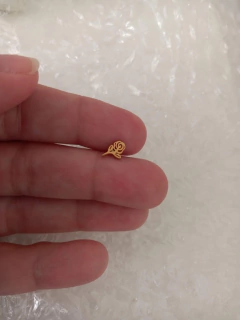 Labret flor aço PVD gold 6mm na internet