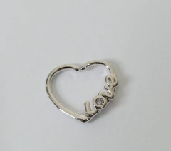 Coração aço love banhado na internet