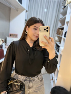 4016 - BLUSA KAULY LAÇO/ PRETA