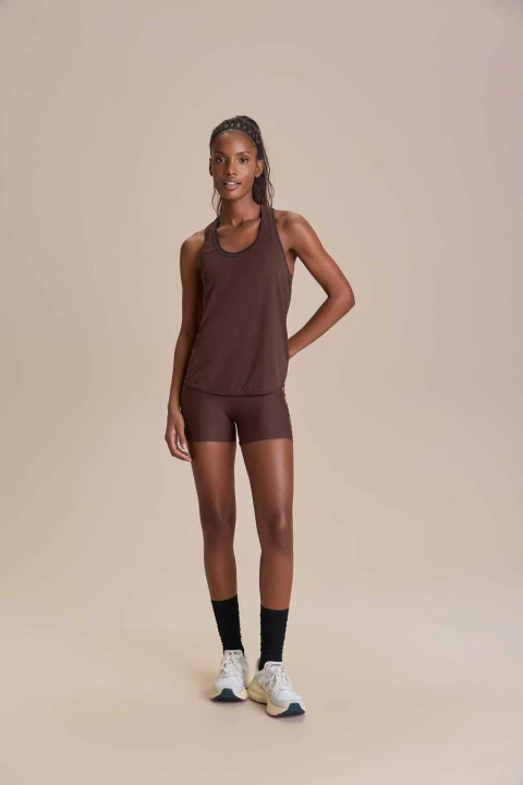 Detalhe do tecido leve e respirável
