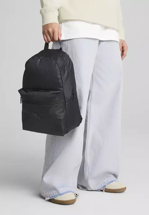 Mochila Pop Small Backpack Black/Graffiti vista de frente