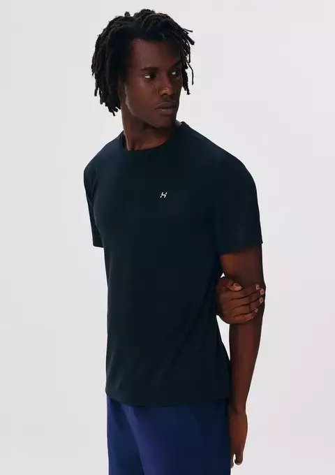 Camiseta Esportiva Masculina Refletiva Easy Care Hering Sport Preta - comprar online