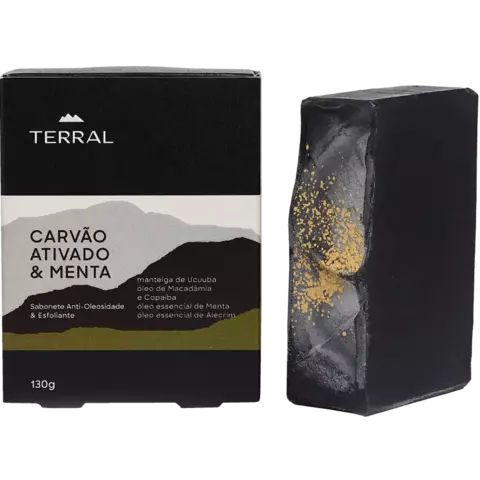 Sabonete preto natural com partículas esfoliantes