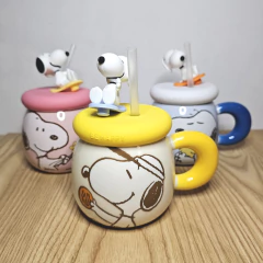 SNOOPY CON TAPA Y BOMBILLA - comprar online