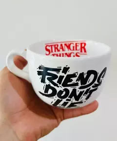 Imagen de STRANGER THINGS + MEDIAS LARGAS