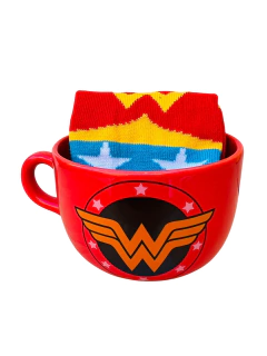 MUJER MARAVILLA + SOQUETE en internet