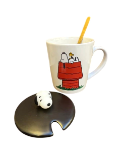 SNOOPY CON TAPA Y CUCHARA en internet