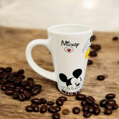 TAZA ALTA CHOCOLATERA MICKEY MOUSE en internet