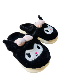 PANTUFLAS KUROMI Y AMIGOS - PANDA DECO