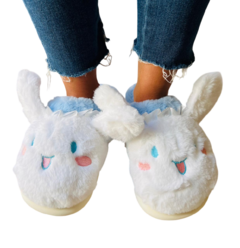 PANTUFLAS KUROMI Y AMIGOS