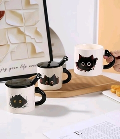 GATITOS NEGROS CON TAPA 2 - comprar online