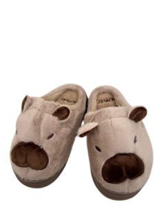 PANTUFLAS CAPYBARA en internet