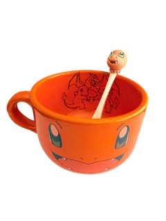 CHARMANDER CON CUCHARA ARTESANAL POKEMON - PANDA DECO