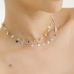 Chocker romântica e delicada em banho Ouro 18k ou Ródio Branco com corações e pontos de luz.