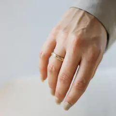 ANEL C/ CRISTAIS QUADRADO - buy online