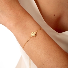 PULSEIRA TREVO DELICADA