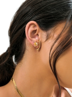 BRINCO EAR HOOK CRAVEJADO - comprar online