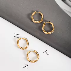 Brinco Argola Ondulada - loja online