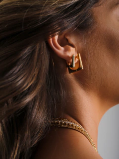 BRINCO GEOMÉTRICO QUADRADO CLIC M - buy online