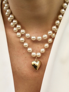 CHOKER PEROLAS COM PINGENTE CORAÇÃO - loja online