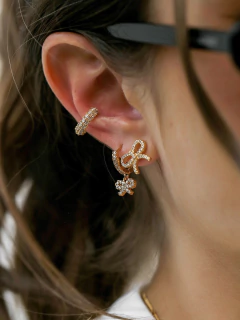 PIERCING FAKE TUBO COM ZIRCONIA