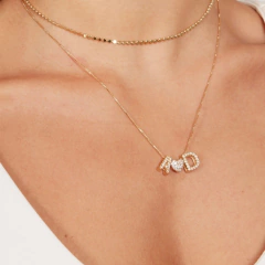 COLAR LETRA COM CORAÇÃO DE ZIRCONIA - Adrélle Semijoias